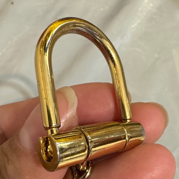 Coach Gold Key Holder - Picture 6 of 8